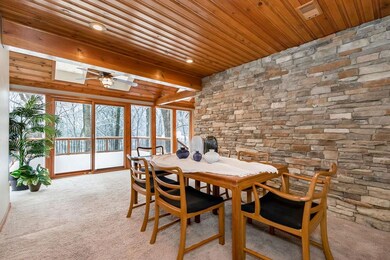 20901 Whispering Dr, Lenexa, KS 66220 - photo 5