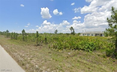 961 Derby St, Lehigh Acres, FL 33974 - photo 2