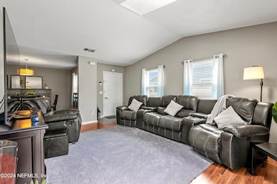 8837 Ivey Rd, Jacksonville, FL 32216 - photo 5