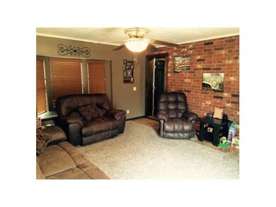 710 E 7th St, Elk City, OK 73644 - photo 5