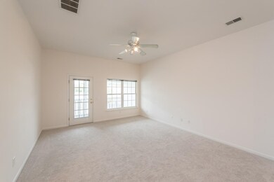 2800 S Knightsbridge Cir unit 94, Ann Arbor, MI 48105 - photo 3