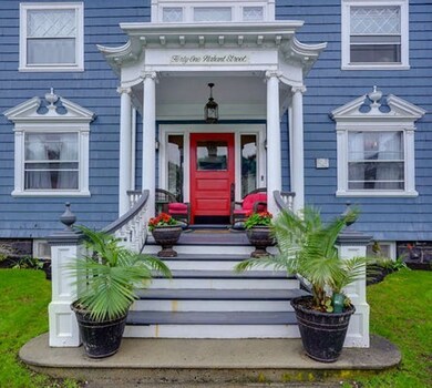 41 Nahant St, Lynn, MA 01902 - photo 2