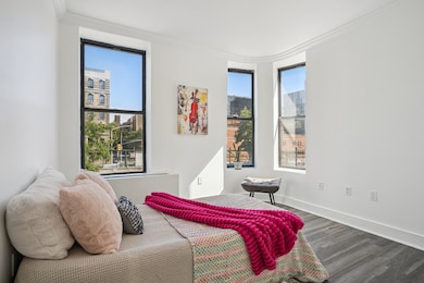 555 Lenox Ave unit 2G, New York, NY 10037 - photo 4