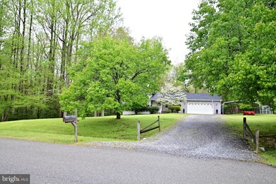 16090 Inheritance Dr, Brandywine, MD 20613 - photo 3