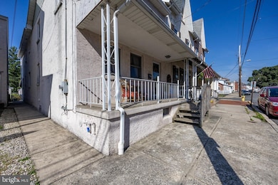 404 E 4th St, Boyertown, PA 19512 - photo 4