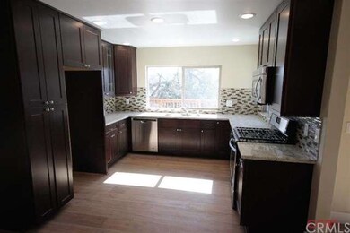Gorgeous Kitchen with pass through window for ente