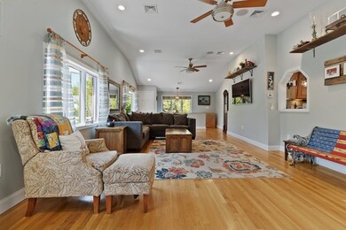 81 Fullers Ln, Milton, MA 02186 - photo 5