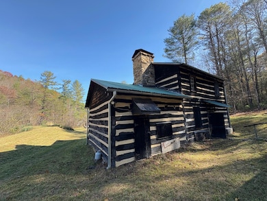 1080 Roxalia Turnpike Rd, Gap Mills, WV 24941 - photo 3