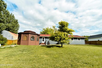 Fenced/gazebo