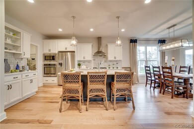 4951 College Green Ln, Providence Forge, VA 23140 - photo 6