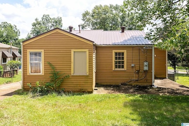 340 Mcpherson Ave, Birmingham, AL 35228 - photo 2