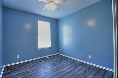 12882 Thames Dr, Fishers, IN 46037 - photo 7