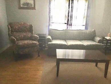 123 Maple St, Cochran, GA 31014 - photo 2