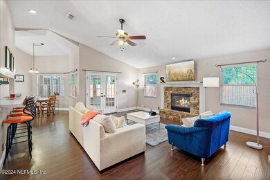 3008 Bridgeview Dr, Jacksonville, FL 32216 - photo 6