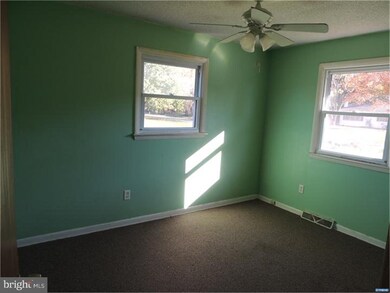 219 Edgewood Dr, Bear, DE 19701 - photo 6