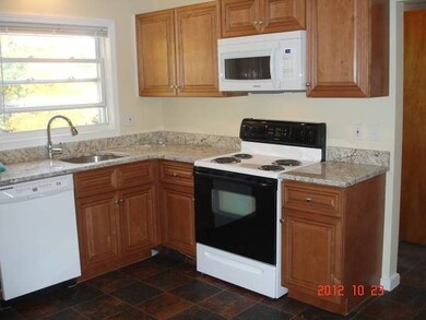 161 N Main St unit 3, Uxbridge, MA 01569 - photo 2