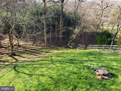 4951 Ilchester Point Ct, Ellicott City, MD 21043 - photo 3