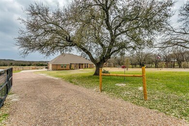 3221 Thompson Rd, Weatherford, TX 76087 - photo 3