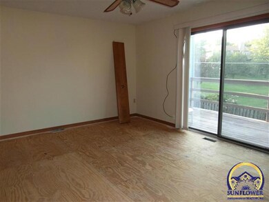4814 SW 36th Terrace, Topeka, KS 66614 - photo 3
