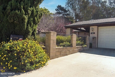 1112 E Hickory Ave, Lompoc, CA 93436 - photo 4