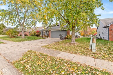 1555 Warren Lake Ct, Indianapolis, IN 46229 - photo 3