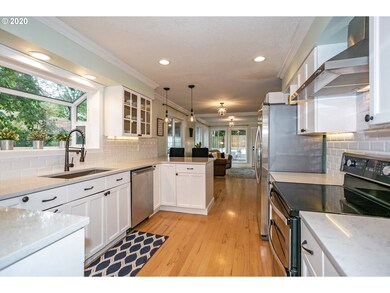 1268 Spruce St, Lake Oswego, OR 97034 - photo 7