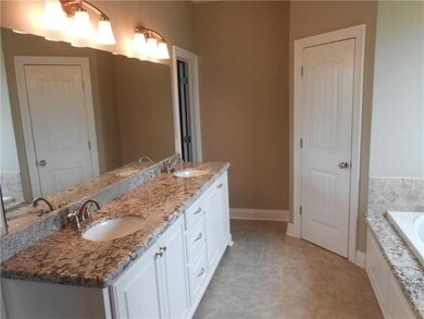 Master Bath/Spa.