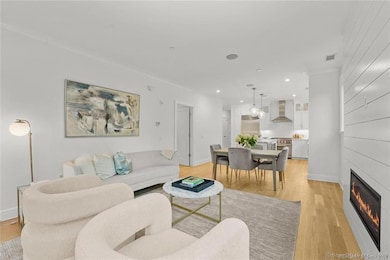 Living/Dining Room (FP Upgrade by Request)