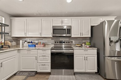 13175 Clarewood Dr, Houston, TX 77072 - photo 6