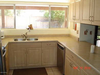 2903 N Cheri Lynn Ct, Chandler, AZ 85225 - photo 5