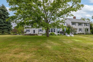 1 Wainwright Drive Cape-large-006-062-Ba