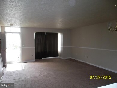 10412 Vista Gardens Dr, Bowie, MD 20720 - photo 4