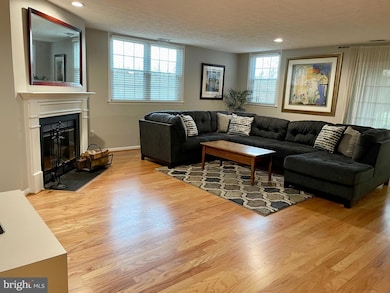 7 Friendswood Ct unit A, Baltimore, MD 21209 - photo 6