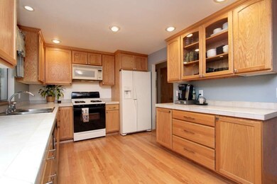 407 220th St SW, Bothell, WA 98021 - photo 6