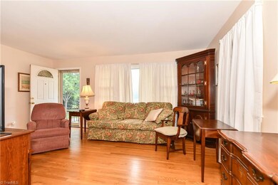 1610 W Meadowview Rd, Greensboro, NC 27403 - photo 5