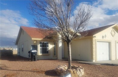 1606 Hartsdale Dr unit A,B, Horizon City, TX 79928 - photo 2