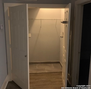 248 Clifford Ct unit 101, San Antonio, TX 78210 - photo 7