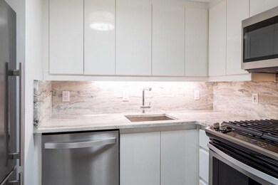 The Parkside unit 506, Boston, MA 02111 - photo 4