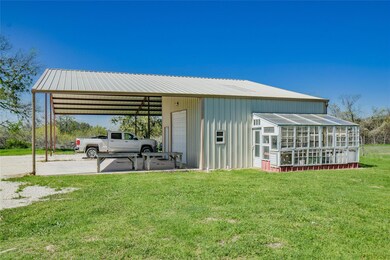 524 Cherokee Lake Ct, Granbury, TX 76049 - photo 7