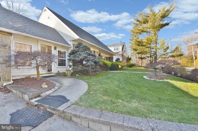 611 Cooper St, Woodbury, NJ 08096 - photo 2