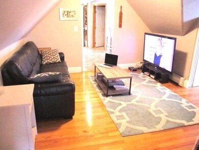 574 Hyde Park Ave unit 3, Roslindale, MA 02131 - photo 4