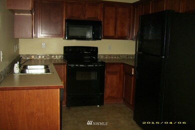 11911 E Gibson Rd unit B, Everett, WA 98204 - photo 6