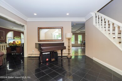 12 Dole St, Staten Island, NY 10312 - photo 3