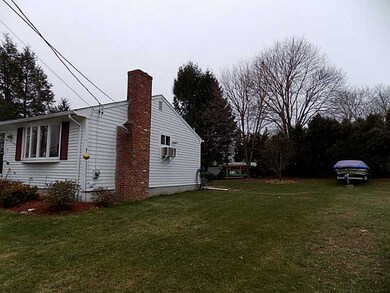 4 Baldwin Dr, Greenville, RI 02828 - photo 2