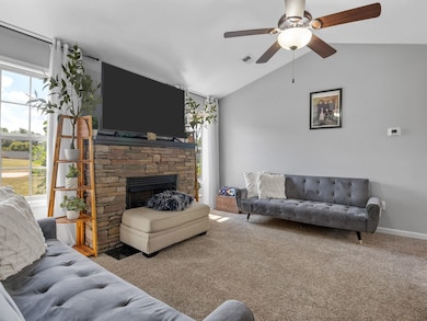 176 Summer Lady Ln, Boiling Springs, SC 29316 - photo 7