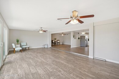 W Killarney Ave-005