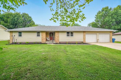 903 N Northview Dr-2