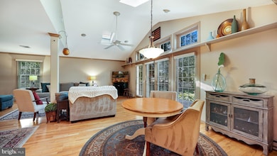 509 Clover Ln, Perkasie, PA 18944 - photo 7