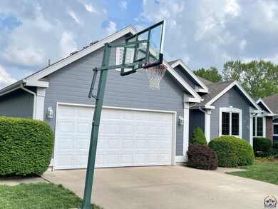 2736 SW Lagito Dr, Topeka, KS 66614 - photo 3