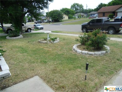 905 N 4th St, Copperas Cove, TX 76522 - photo 2